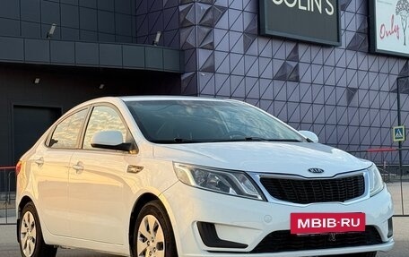 KIA Rio III рестайлинг, 2012 год, 897 000 рублей, 2 фотография