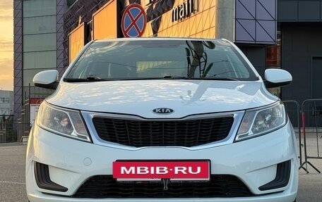 KIA Rio III рестайлинг, 2012 год, 897 000 рублей, 5 фотография