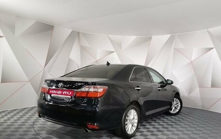 Toyota Camry, 2015 год, 1 745 000 рублей, 2 фотография