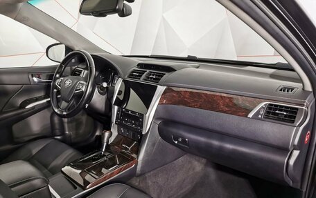 Toyota Camry, 2015 год, 1 745 000 рублей, 11 фотография