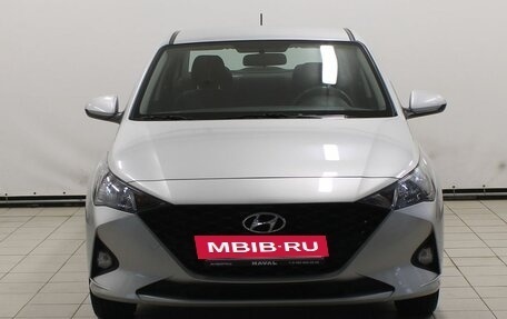 Hyundai Solaris II рестайлинг, 2020 год, 1 699 900 рублей, 2 фотография