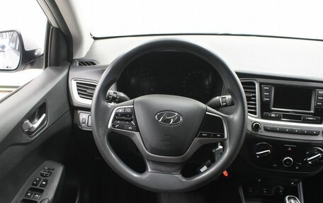 Hyundai Solaris II рестайлинг, 2020 год, 1 699 900 рублей, 10 фотография
