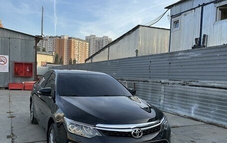 Toyota Camry, 2015 год, 1 950 000 рублей, 16 фотография
