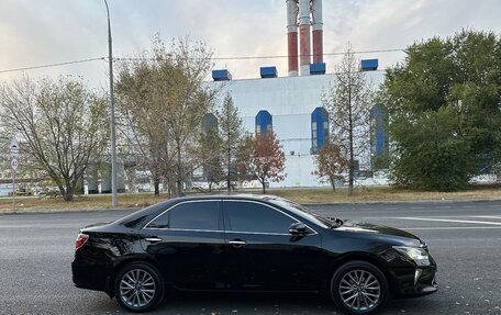 Toyota Camry, 2015 год, 1 950 000 рублей, 24 фотография