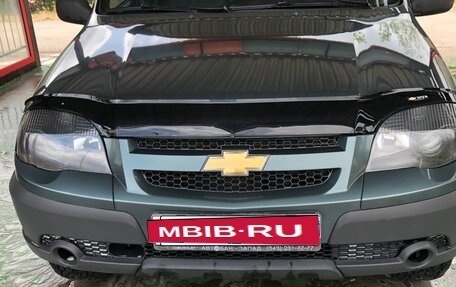 Chevrolet Niva I рестайлинг, 2011 год, 450 000 рублей, 2 фотография