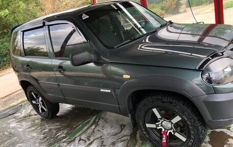 Chevrolet Niva I рестайлинг, 2011 год, 450 000 рублей, 10 фотография
