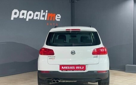 Volkswagen Tiguan I, 2012 год, 999 000 рублей, 4 фотография