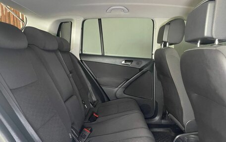Volkswagen Tiguan I, 2012 год, 999 000 рублей, 13 фотография