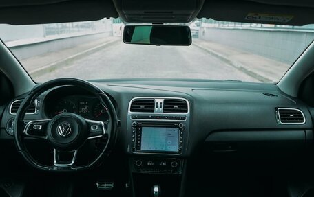 Volkswagen Polo VI (EU Market), 2018 год, 716 463 рублей, 10 фотография