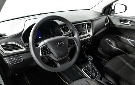 Hyundai Solaris II рестайлинг, 2020 год, 1 295 900 рублей, 11 фотография