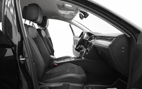Volkswagen Passat B8 рестайлинг, 2016 год, 1 840 000 рублей, 21 фотография
