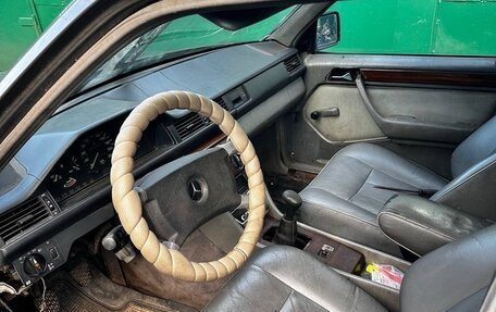 Mercedes-Benz E-Класс, 1992 год, 100 000 рублей, 6 фотография