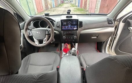 KIA Sorento II рестайлинг, 2011 год, 1 350 000 рублей, 14 фотография