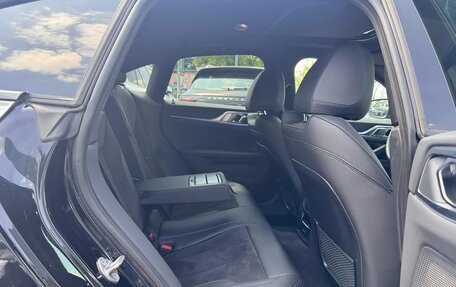 BMW 4 серия, 2022 год, 4 900 000 рублей, 10 фотография