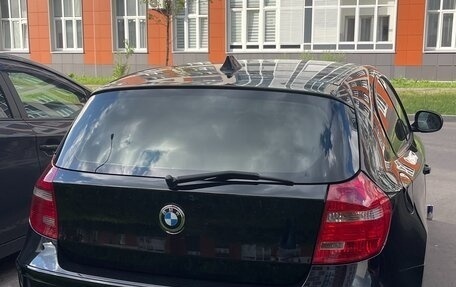 BMW 1 серия, 2010 год, 750 000 рублей, 12 фотография