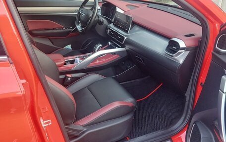 Geely Coolray I, 2022 год, 1 499 000 рублей, 4 фотография