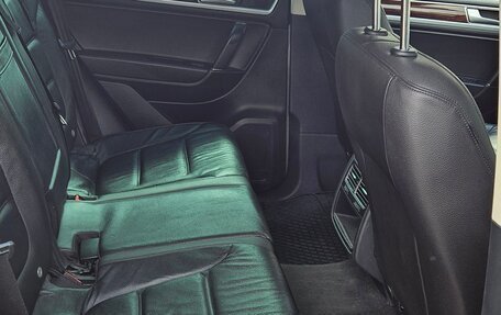 Volkswagen Touareg III, 2017 год, 3 320 000 рублей, 5 фотография