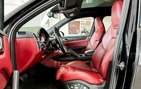 Porsche Cayenne III, 2020 год, 11 890 000 рублей, 12 фотография