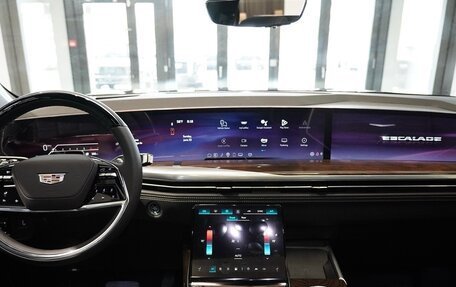 Cadillac Escalade V, 2025 год, 20 500 000 рублей, 15 фотография
