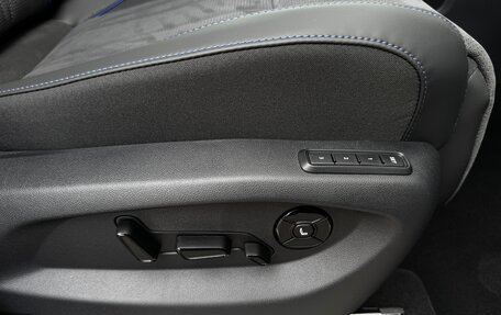 Volkswagen Teramont, 2025 год, 6 150 000 рублей, 32 фотография