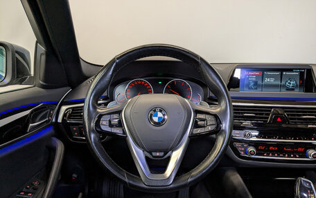 BMW 5 серия, 2019 год, 3 100 000 рублей, 22 фотография