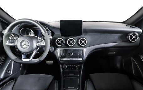 Mercedes-Benz GLA, 2017 год, 2 549 000 рублей, 13 фотография