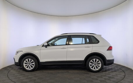 Volkswagen Tiguan II, 2021 год, 1 995 000 рублей, 8 фотография