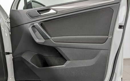 Volkswagen Tiguan II, 2019 год, 2 750 000 рублей, 19 фотография