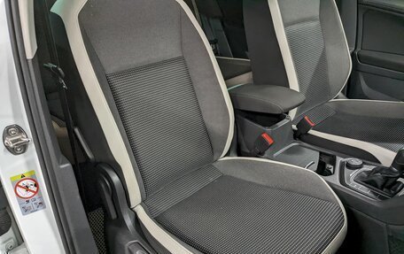 Volkswagen Tiguan II, 2019 год, 2 750 000 рублей, 21 фотография