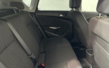 Opel Astra J, 2011 год, 699 000 рублей, 12 фотография