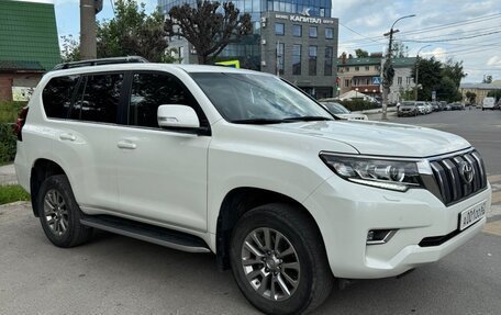 Toyota Land Cruiser Prado 150 рестайлинг 2, 2018 год, 7 200 000 рублей, 5 фотография