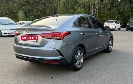 Hyundai Solaris II рестайлинг, 2020 год, 1 800 000 рублей, 5 фотография