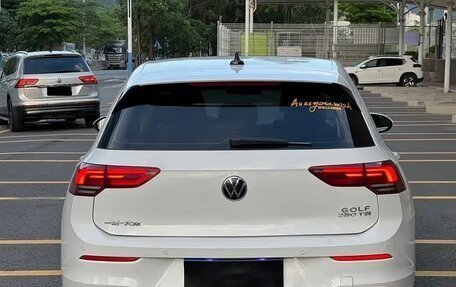 Volkswagen Golf VIII, 2021 год, 1 750 000 рублей, 4 фотография