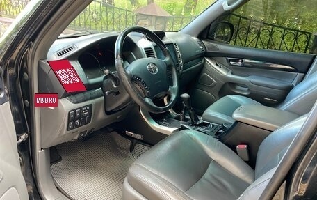 Toyota Land Cruiser Prado 120 рестайлинг, 2008 год, 1 820 000 рублей, 8 фотография