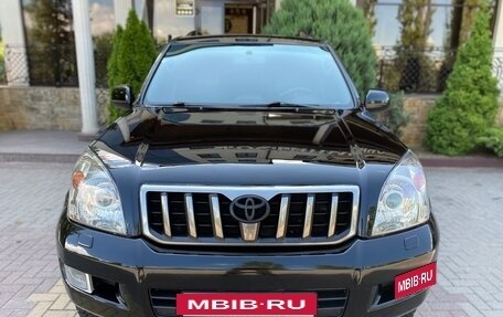 Toyota Land Cruiser Prado 120 рестайлинг, 2008 год, 1 820 000 рублей, 2 фотография
