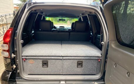 Toyota Land Cruiser Prado 120 рестайлинг, 2008 год, 1 820 000 рублей, 11 фотография