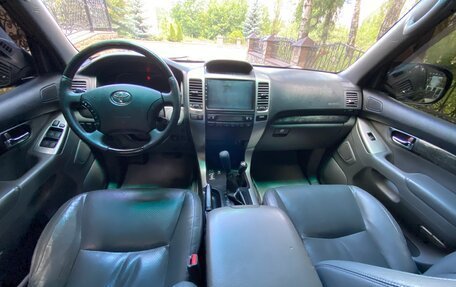 Toyota Land Cruiser Prado 120 рестайлинг, 2008 год, 1 820 000 рублей, 15 фотография