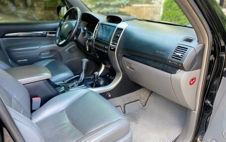 Toyota Land Cruiser Prado 120 рестайлинг, 2008 год, 1 820 000 рублей, 21 фотография