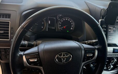 Toyota Land Cruiser Prado 150 рестайлинг 2, 2021 год, 7 500 000 рублей, 18 фотография