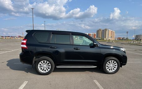 Toyota Land Cruiser Prado 150 рестайлинг 2, 2014 год, 2 980 000 рублей, 8 фотография