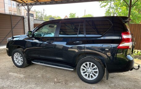 Toyota Land Cruiser Prado 150 рестайлинг 2, 2014 год, 2 980 000 рублей, 17 фотография