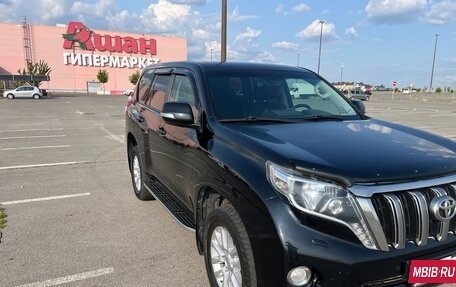 Toyota Land Cruiser Prado 150 рестайлинг 2, 2014 год, 2 980 000 рублей, 9 фотография