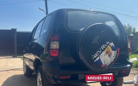 Chevrolet Niva I рестайлинг, 2004 год, 160 000 рублей, 5 фотография