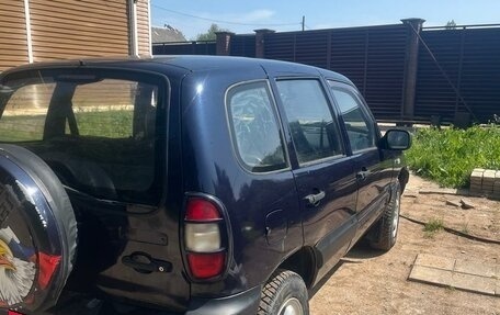 Chevrolet Niva I рестайлинг, 2004 год, 160 000 рублей, 13 фотография