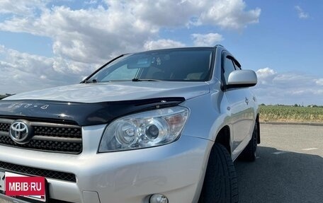 Toyota RAV4, 2006 год, 1 095 000 рублей, 3 фотография