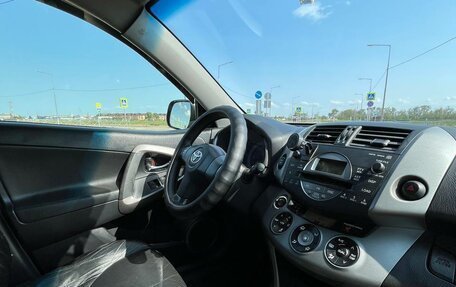 Toyota RAV4, 2006 год, 1 095 000 рублей, 23 фотография