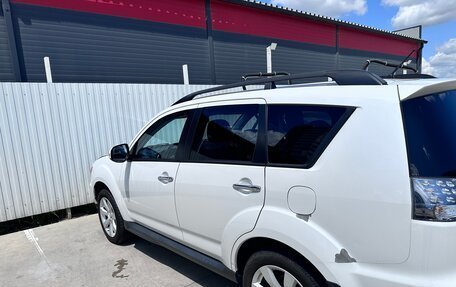 Mitsubishi Outlander III рестайлинг 3, 2011 год, 1 450 000 рублей, 6 фотография