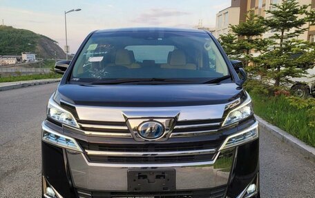 Toyota Vellfire II, 2018 год, 3 400 000 рублей, 3 фотография
