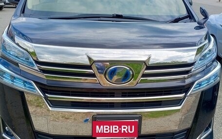 Toyota Vellfire II, 2018 год, 3 400 000 рублей, 10 фотография