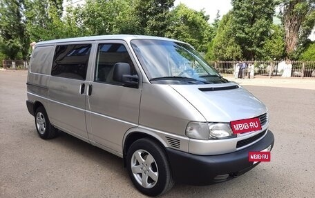 Volkswagen Transporter T4, 2002 год, 1 480 000 рублей, 4 фотография